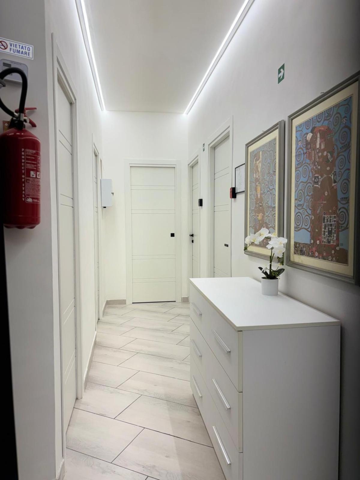 Roma Elena Hotell Exteriör bild